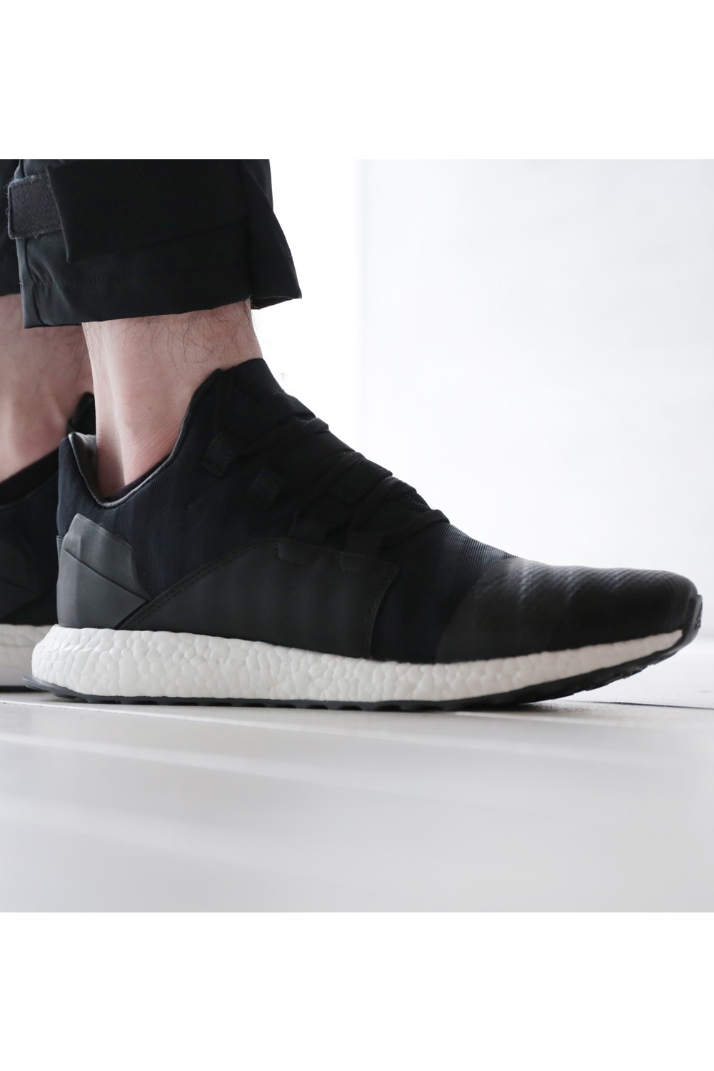 guess bellini rhinestone sneakers